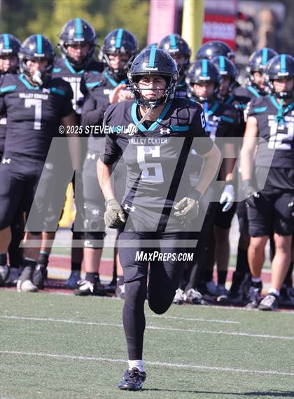 Thumbnail 2 in Eastlake vs. Valley Center (CIF SDS Division 4 Final) photogallery.