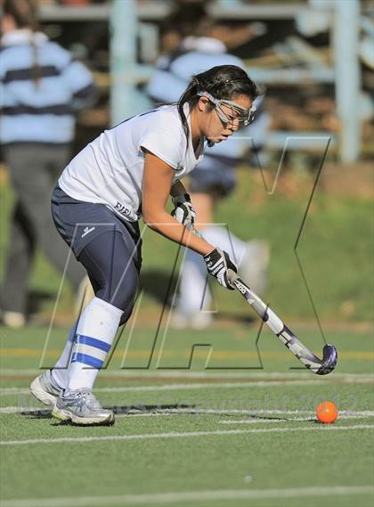Thumbnail 3 in Guilford vs Wilton (CIAC Class M Final) photogallery.