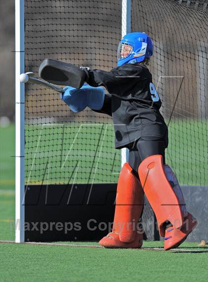 Thumbnail 3 in Guilford vs Wilton (CIAC Class M Final) photogallery.