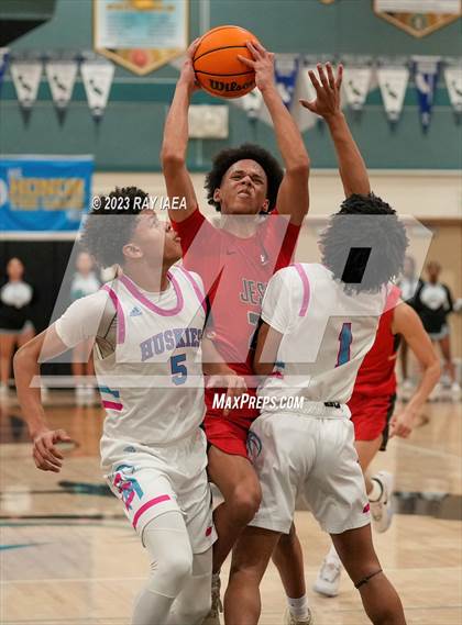 Thumbnail 3 in Jesuit @ Sheldon photogallery.