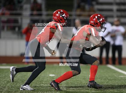 Thumbnail 3 in Tyler Legacy @ Mesquite Horn photogallery.