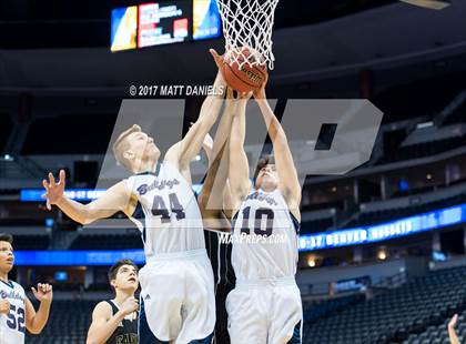 Thumbnail 2 in Cornerstone Christian Academy vs. Rocky Mountain Lutheran photogallery.