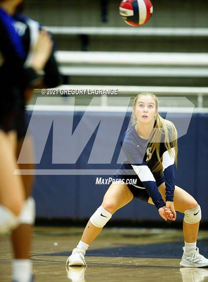 Thumbnail 2 in Plano West vs. Flower Mound photogallery.