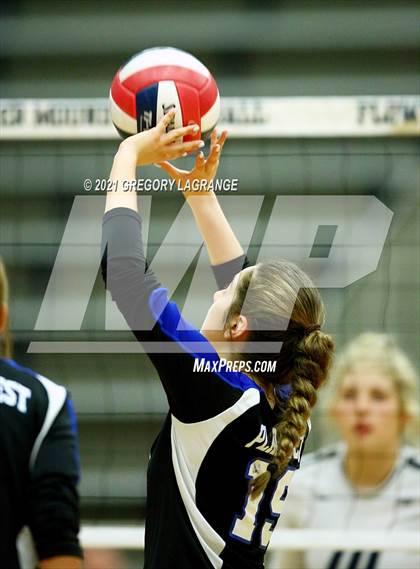 Thumbnail 2 in Plano West vs. Flower Mound photogallery.