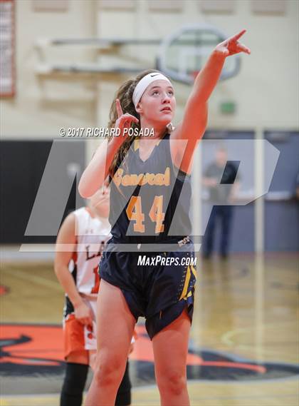 Thumbnail 3 in Shafter @ Selma photogallery.