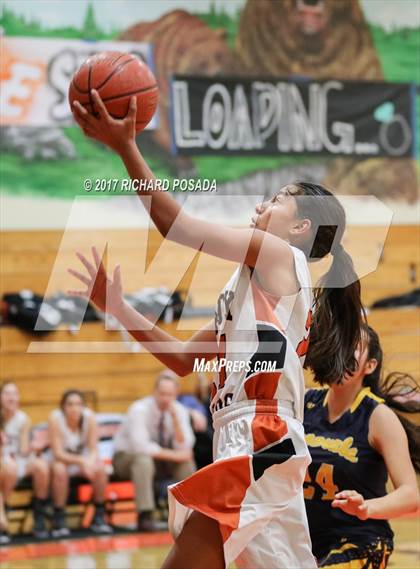 Thumbnail 2 in Shafter @ Selma photogallery.