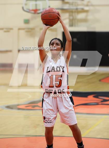 Thumbnail 2 in Shafter @ Selma photogallery.
