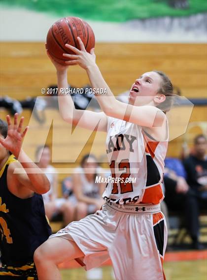 Thumbnail 1 in Shafter @ Selma photogallery.
