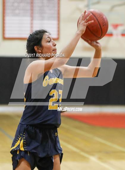 Thumbnail 3 in Shafter @ Selma photogallery.