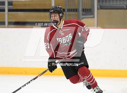 Thumbnail 1 in Tabor vs. Frederick Gunn (Avon Christmas Classic 3rd Place) photogallery.