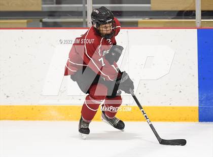 Thumbnail 3 in Tabor vs. Frederick Gunn (Avon Christmas Classic 3rd Place) photogallery.