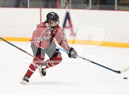 Thumbnail 1 in Tabor vs. Frederick Gunn (Avon Christmas Classic 3rd Place) photogallery.