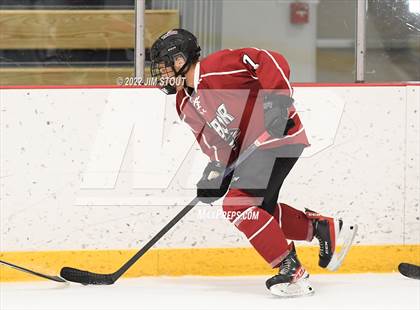 Thumbnail 3 in Tabor vs. Frederick Gunn (Avon Christmas Classic 3rd Place) photogallery.