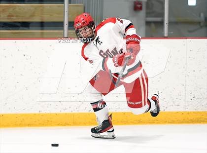 Thumbnail 3 in Tabor vs. Frederick Gunn (Avon Christmas Classic 3rd Place) photogallery.