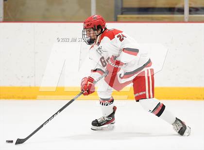 Thumbnail 3 in Tabor vs. Frederick Gunn (Avon Christmas Classic 3rd Place) photogallery.