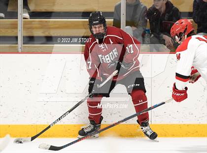 Thumbnail 3 in Tabor vs. Frederick Gunn (Avon Christmas Classic 3rd Place) photogallery.