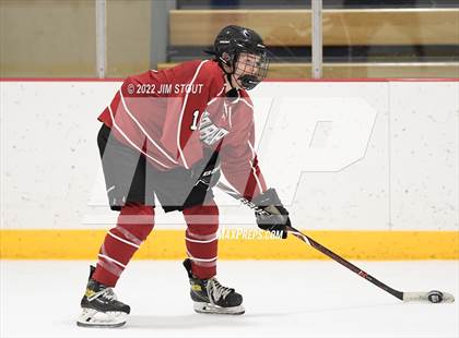 Thumbnail 1 in Tabor vs. Frederick Gunn (Avon Christmas Classic 3rd Place) photogallery.