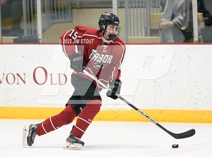 Thumbnail 2 in Tabor vs. Frederick Gunn (Avon Christmas Classic 3rd Place) photogallery.