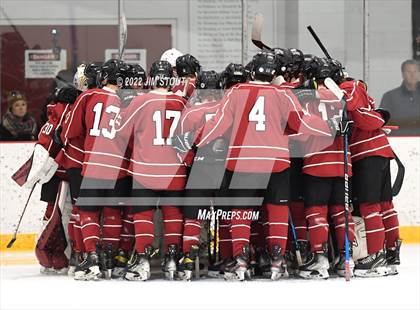Thumbnail 3 in Tabor vs. Frederick Gunn (Avon Christmas Classic 3rd Place) photogallery.