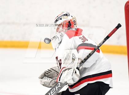 Thumbnail 1 in Tabor vs. Frederick Gunn (Avon Christmas Classic 3rd Place) photogallery.