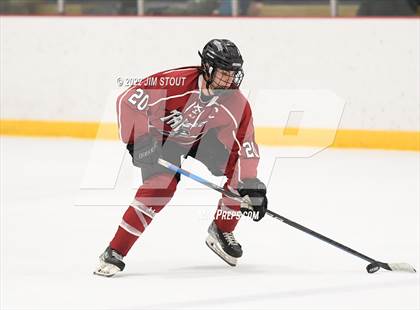 Thumbnail 3 in Tabor vs. Frederick Gunn (Avon Christmas Classic 3rd Place) photogallery.