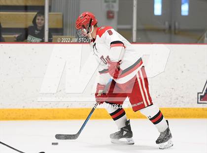 Thumbnail 2 in Tabor vs. Frederick Gunn (Avon Christmas Classic 3rd Place) photogallery.