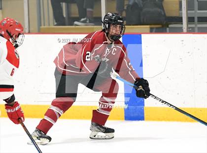 Thumbnail 2 in Tabor vs. Frederick Gunn (Avon Christmas Classic 3rd Place) photogallery.