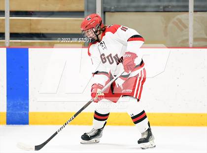 Thumbnail 2 in Tabor vs. Frederick Gunn (Avon Christmas Classic 3rd Place) photogallery.