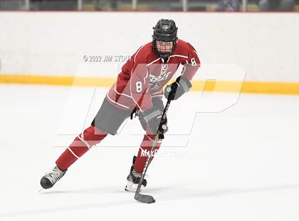 Thumbnail 1 in Tabor vs. Frederick Gunn (Avon Christmas Classic 3rd Place) photogallery.