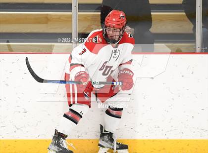 Thumbnail 3 in Tabor vs. Frederick Gunn (Avon Christmas Classic 3rd Place) photogallery.