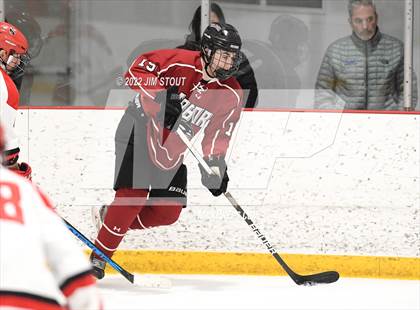 Thumbnail 2 in Tabor vs. Frederick Gunn (Avon Christmas Classic 3rd Place) photogallery.