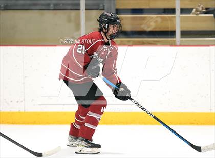 Thumbnail 2 in Tabor vs. Frederick Gunn (Avon Christmas Classic 3rd Place) photogallery.