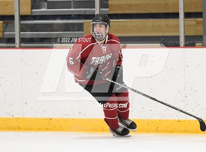 Thumbnail 1 in Tabor vs. Frederick Gunn (Avon Christmas Classic 3rd Place) photogallery.