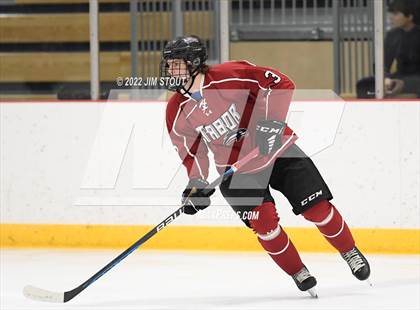 Thumbnail 3 in Tabor vs. Frederick Gunn (Avon Christmas Classic 3rd Place) photogallery.