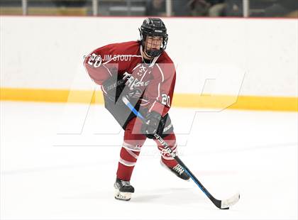 Thumbnail 3 in Tabor vs. Frederick Gunn (Avon Christmas Classic 3rd Place) photogallery.