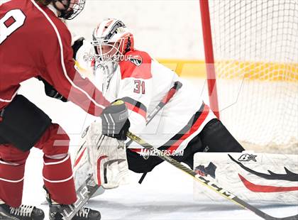 Thumbnail 1 in Tabor vs. Frederick Gunn (Avon Christmas Classic 3rd Place) photogallery.