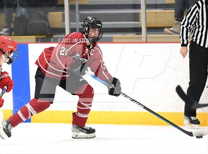 Thumbnail 3 in Tabor vs. Frederick Gunn (Avon Christmas Classic 3rd Place) photogallery.