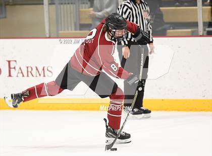 Thumbnail 3 in Tabor vs. Frederick Gunn (Avon Christmas Classic 3rd Place) photogallery.