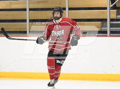 Thumbnail 2 in Tabor vs. Frederick Gunn (Avon Christmas Classic 3rd Place) photogallery.