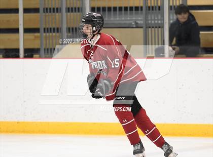 Thumbnail 3 in Tabor vs. Frederick Gunn (Avon Christmas Classic 3rd Place) photogallery.