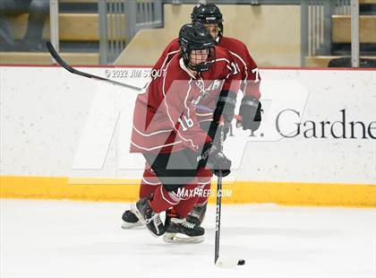 Thumbnail 3 in Tabor vs. Frederick Gunn (Avon Christmas Classic 3rd Place) photogallery.