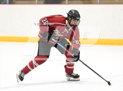 Thumbnail 1 in Tabor vs. Frederick Gunn (Avon Christmas Classic 3rd Place) photogallery.