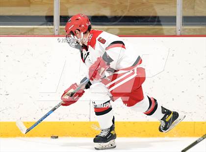 Thumbnail 1 in Tabor vs. Frederick Gunn (Avon Christmas Classic 3rd Place) photogallery.