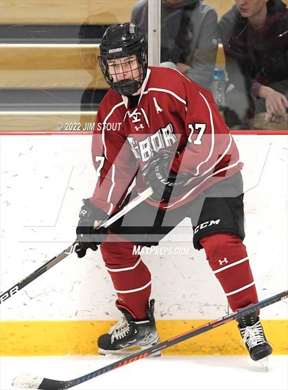 Thumbnail 2 in Tabor vs. Frederick Gunn (Avon Christmas Classic 3rd Place) photogallery.