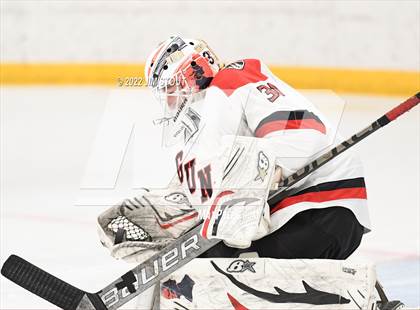 Thumbnail 2 in Tabor vs. Frederick Gunn (Avon Christmas Classic 3rd Place) photogallery.