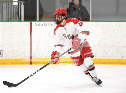 Thumbnail 2 in Tabor vs. Frederick Gunn (Avon Christmas Classic 3rd Place) photogallery.
