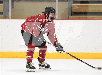 Thumbnail 2 in Tabor vs. Frederick Gunn (Avon Christmas Classic 3rd Place) photogallery.