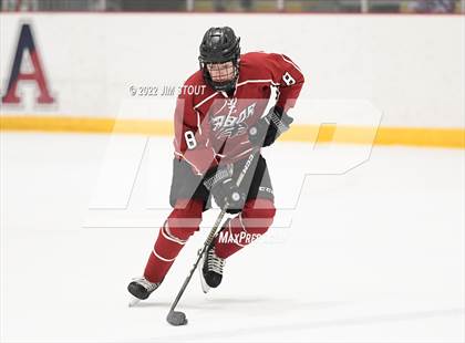 Thumbnail 3 in Tabor vs. Frederick Gunn (Avon Christmas Classic 3rd Place) photogallery.