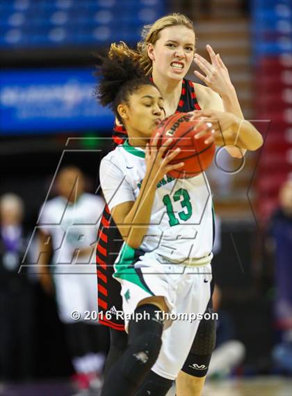Thumbnail 2 in St. Mary's vs. St. Francis (CIF SJS D1 Final) photogallery.