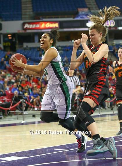 Thumbnail 2 in St. Mary's vs. St. Francis (CIF SJS D1 Final) photogallery.